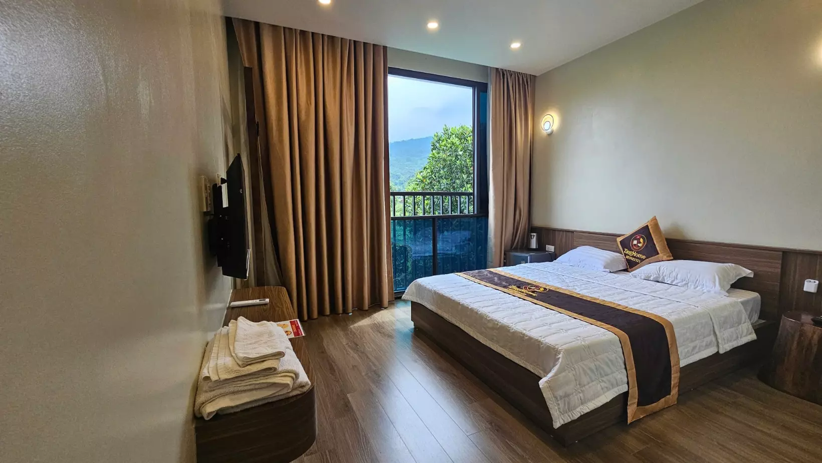 What makes Ha Giang homestay unique?
