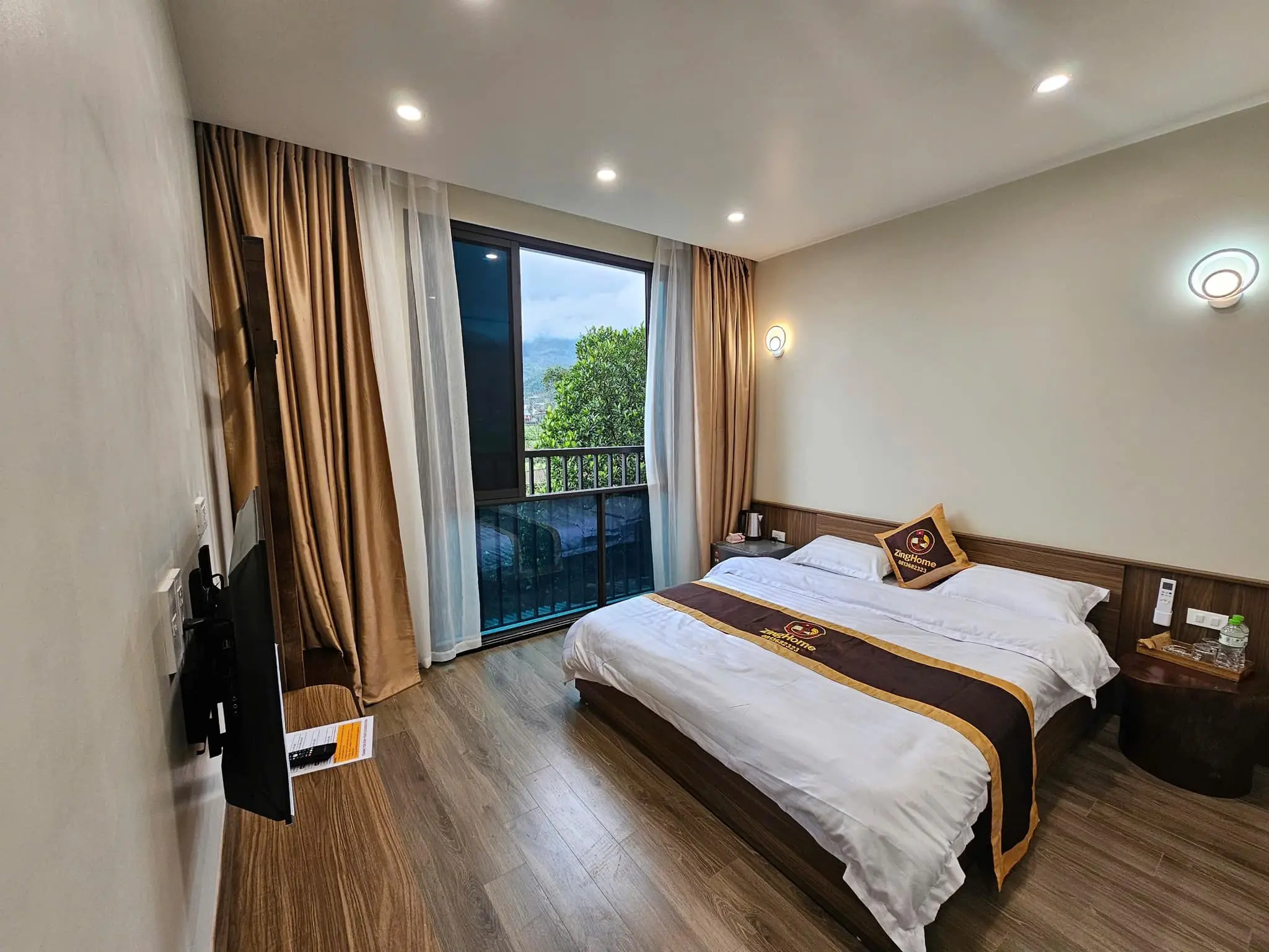 Some Homestay in Ha Giang properties are nestled deep in nature, offering peace and breathtaking views, while others are more centrally located near towns or markets